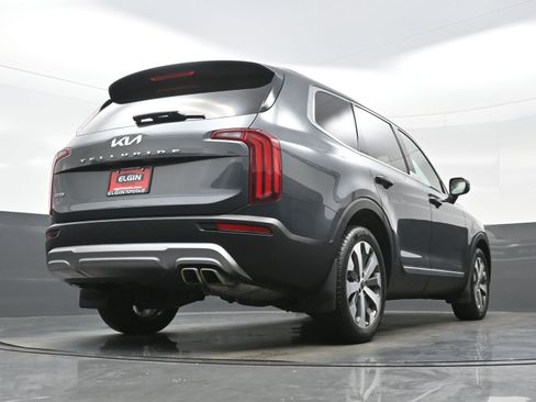 Used 2022 Kia Telluride EX w/ EX Premium Package AWD/4WD image 34