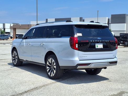 New 2026 Ford Expedition Max Platinum w/ Driver's Package AWD/4WD image 13