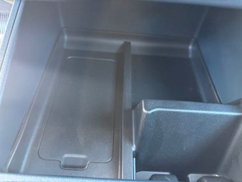 New 2025 Ford Maverick XL w/ Equipment Group 101A image 19