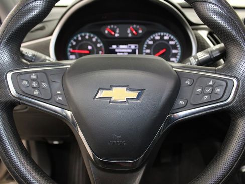 Used 2024 Chevrolet Malibu LT image 29