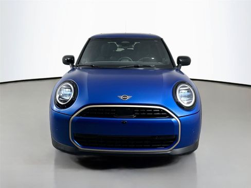 Certified 2025 MINI Cooper 2-Door Hardtop FWD image 2