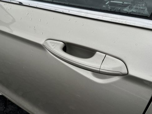 Used 2018 Ford Fusion S image 16