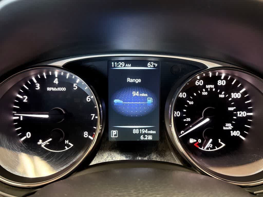 Used 2016 Nissan Rogue S FWD image 18