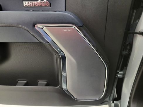 Certified 2024 Chevrolet Silverado 1500 High Country w/ High Country Premium Package image 3