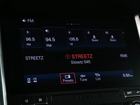 Certified 2017 Porsche Macan GTS image 14