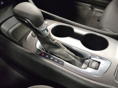 Used 2024 Chevrolet Malibu LS image 26