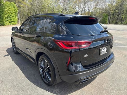 Certified 2025 INFINITI QX50 Sport image 8