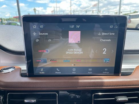 Used 2020 Lincoln Aviator Reserve w/ Equipment Group 202A AWD/4WD image 24