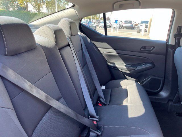 Used 2024 Nissan Altima 2.5 SV FWD image 16
