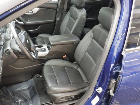 Used 2022 Chevrolet Blazer LT w/ LPO, Black Grille Bar Package image 15