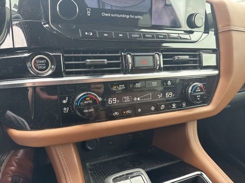 Certified 2023 Nissan Pathfinder Platinum AWD/4WD image 20
