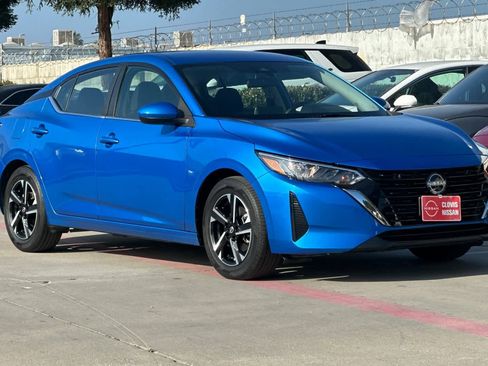 Used 2024 Nissan Sentra SV image 10