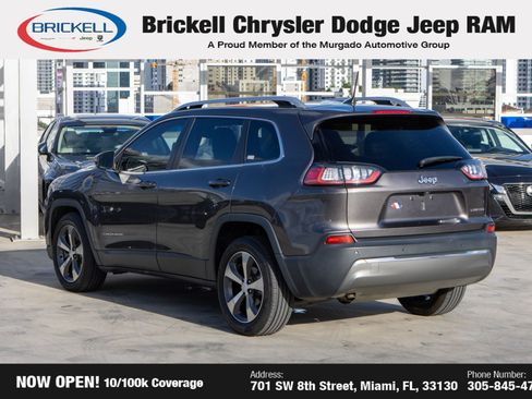 Used 2019 Jeep Cherokee Limited image 7