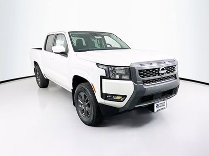 New 2025 Nissan Frontier SV w/ SV Convenience Package