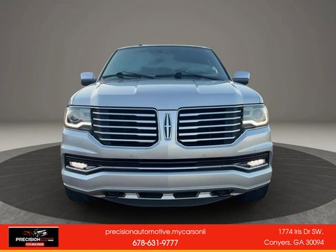 Used 2016 Lincoln Navigator L Select image 2