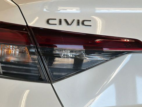 Used 2026 Honda Civic LX image 24