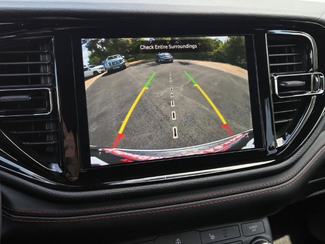 Used 2025 Dodge Durango GT AWD/4WD image 28