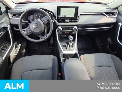 Used 2025 Toyota RAV4 XLE w/ Convenience Package FWD image 17