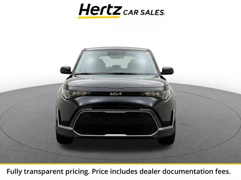 Used 2025 Kia Soul LX w/ LX Technology Package FWD image 1