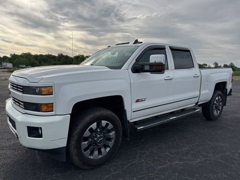 Used 2016 Chevrolet Silverado 2500 LTZ w/ LTZ Plus Package AWD/4WD image 1