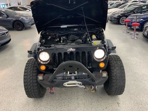 Used 2015 Jeep Wrangler Unlimited Sport AWD/4WD image 33