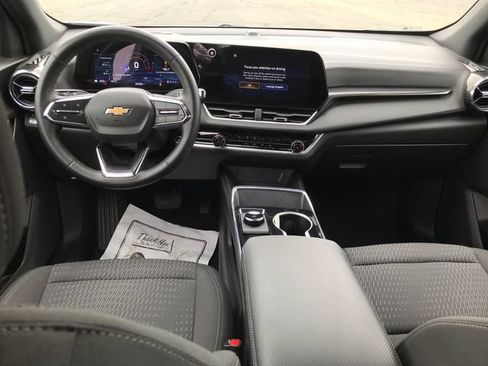 Certified 2026 Chevrolet Equinox LT AWD/4WD image 5