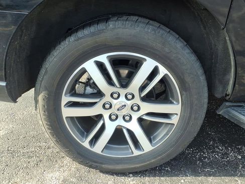 Used 2024 Ford Expedition Max Limited image 28