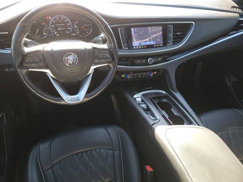 Used 2023 Buick Enclave Avenir w/ Avenir Technology Package image 15