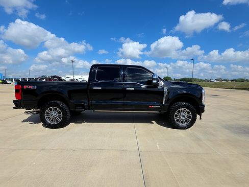 Used 2024 Ford F250 Limited w/ FX4 Off-Road Package image 6