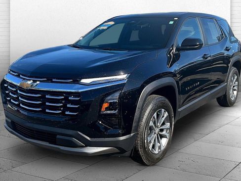 Used 2026 Chevrolet Equinox LT FWD image 13