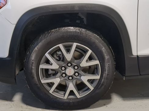 Used 2023 GMC Acadia SLE w/ Driver Convenience Package image 21