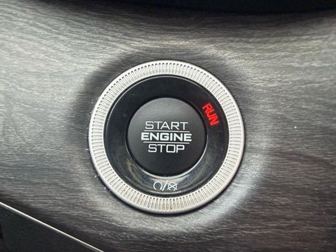 Used 2021 Jeep Grand Cherokee L Limited w/ Trailer Tow Group (B) image 19