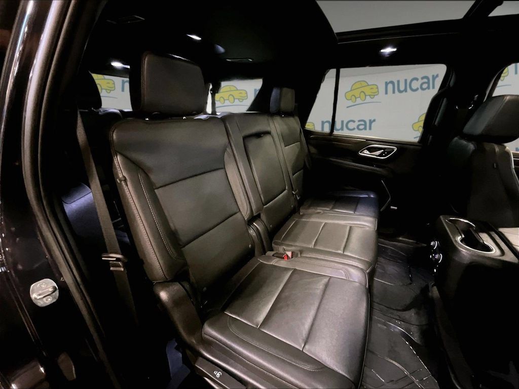 Used 2023 Chevrolet Tahoe LT w/ Luxury Package AWD/4WD image 16