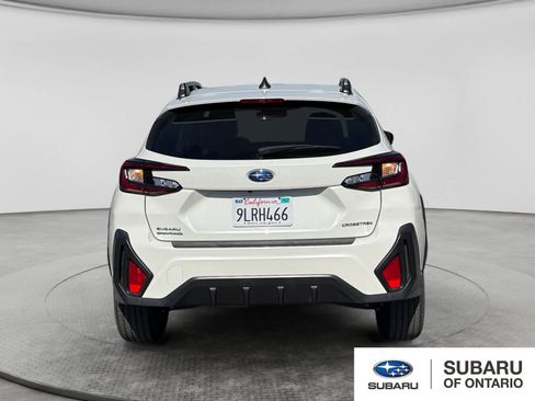 Used 2024 Subaru Crosstrek 2.0i Premium w/ Crosstrek Mirror Package AWD/4WD image 6