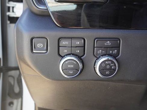 Used 2024 GMC Sierra 1500 Elevation w/ X31 Off-Road Package image 22