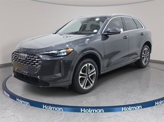 New 2025 Audi Q5 2.0T Premium video 1