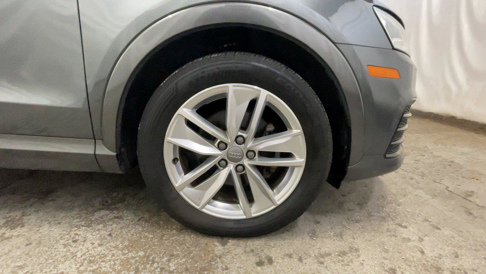 Used 2018 Audi Q3 2.0T Premium w/ Convenience Package AWD/4WD image 20