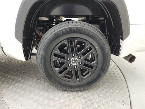 Used 2022 Toyota Tundra SR5 image 24