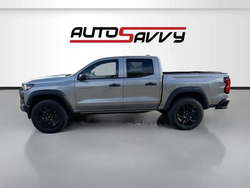 Used 2025 Chevrolet Colorado Trail Boss AWD/4WD image 4
