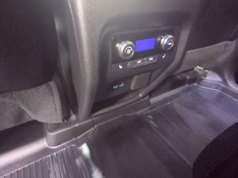 Used 2025 GMC Acadia Elevation w/ Elevation Premium Package image 21