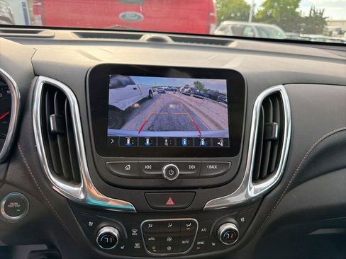 Used 2020 Chevrolet Equinox Premier FWD image 10