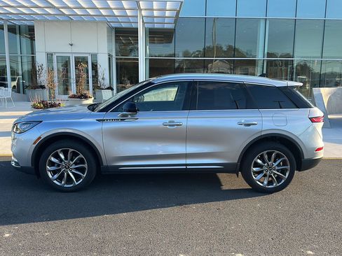 Used 2020 Lincoln Corsair AWD w/ Premium Package image 8