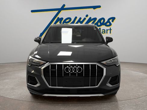 Used 2020 Audi Q3 2.0T Premium w/ Convenience Package AWD/4WD image 4