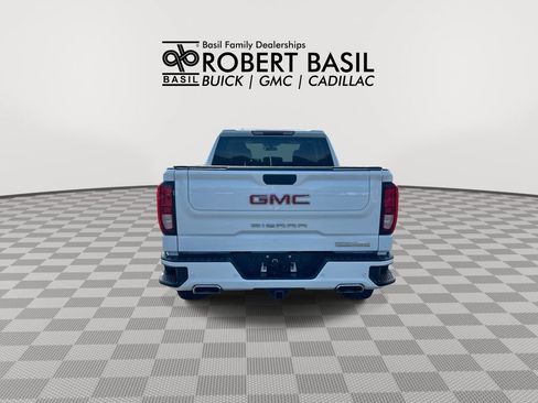 Used 2022 GMC Sierra 1500 Elevation w/ Driver Alert Package I AWD/4WD image 7