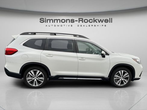 Used 2022 Subaru Ascent Limited w/ Technology Package image 8