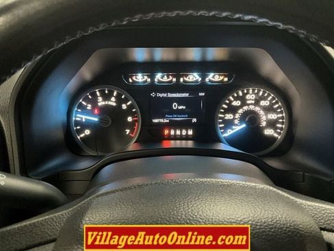 Used 2018 Ford F150 XLT w/ Equipment Group 302A Luxury image 16