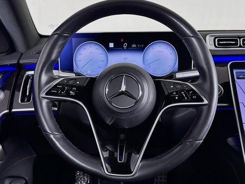 Certified 2023 Mercedes-Benz S 500 4MATIC image 19
