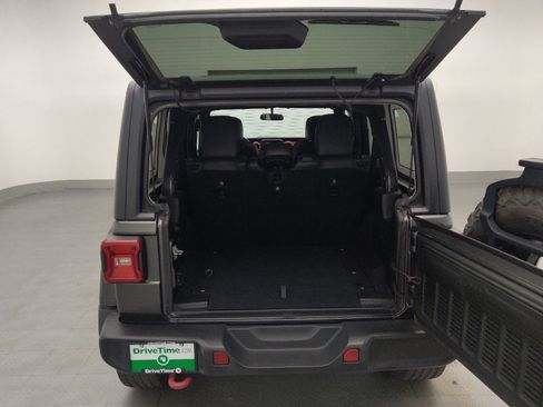 Used 2018 Jeep Wrangler Unlimited Rubicon w/ Safety Group AWD/4WD image 29