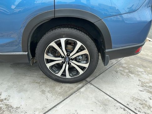 Used 2021 Subaru Forester Limited w/ Popular Package #3 AWD/4WD image 9