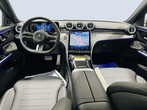 Used 2025 Mercedes-Benz C 300 4MATIC Sedan image 6